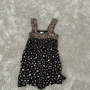 American Eagle short romper size Large